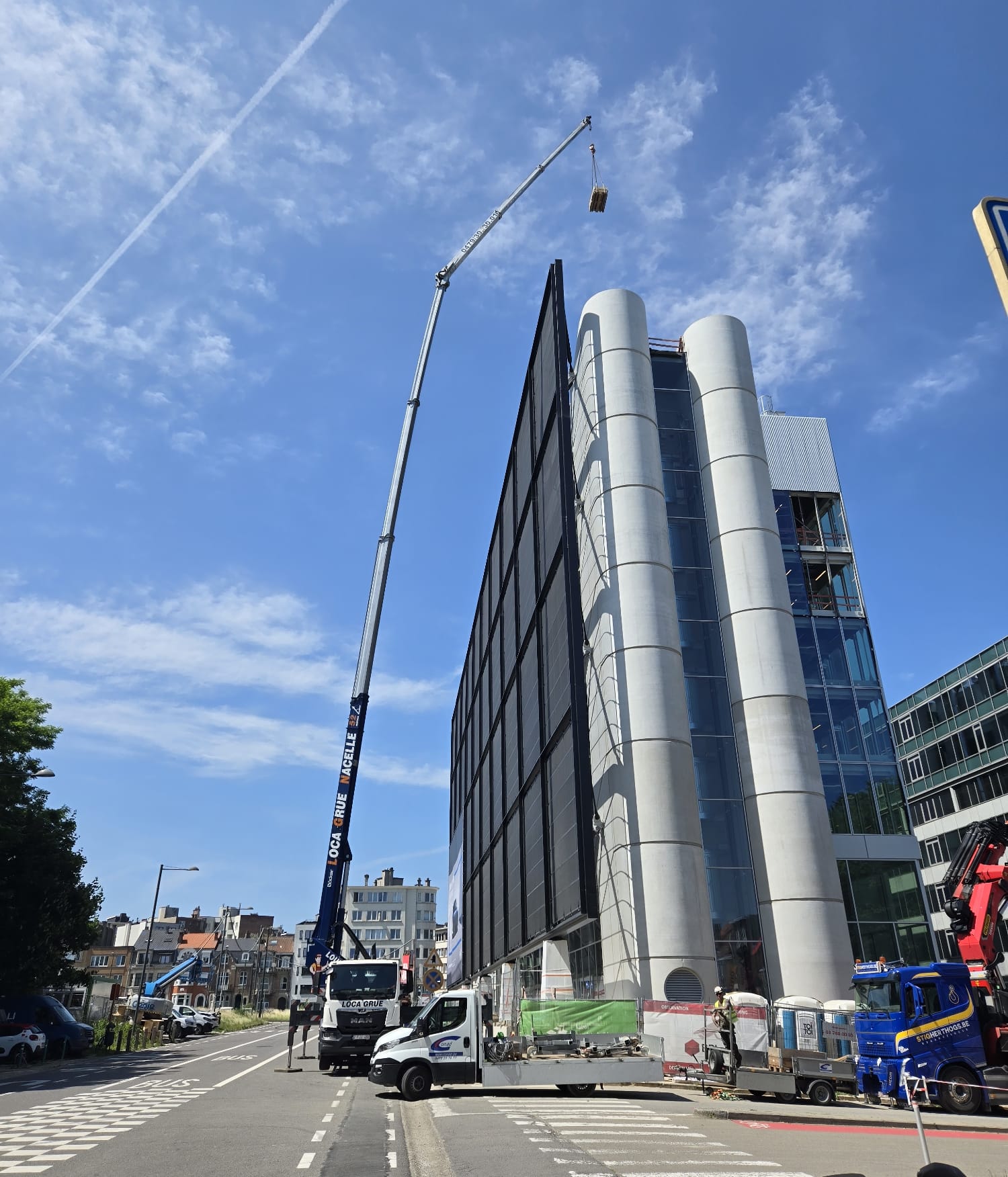 Grue sur camion Loca Grue AK 52